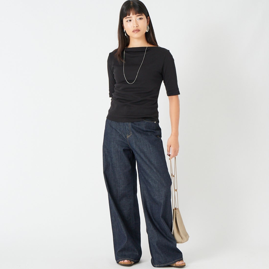 MICA&DEAL [マイカアンドディール] ドレープネックプルオーバー [0126309051] BLACK &&モデル身長：162cm 着用サイズ：36&&