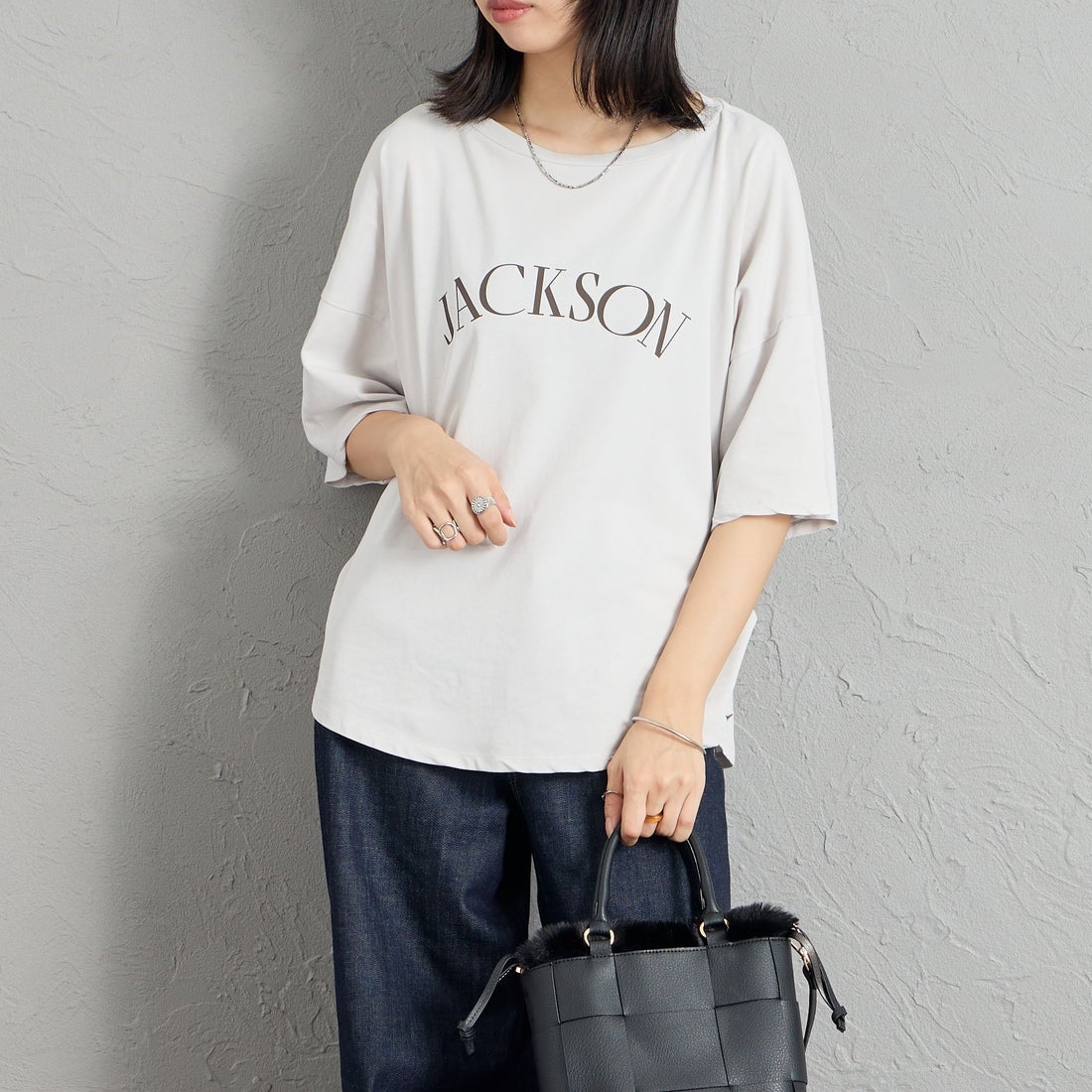 MICA&DEAL [マイカアンドディール] JACKSON プリント5分袖Tシャツ [0126309063] L/GRAY &&モデル身長：162cm 着用サイズ：F&&
