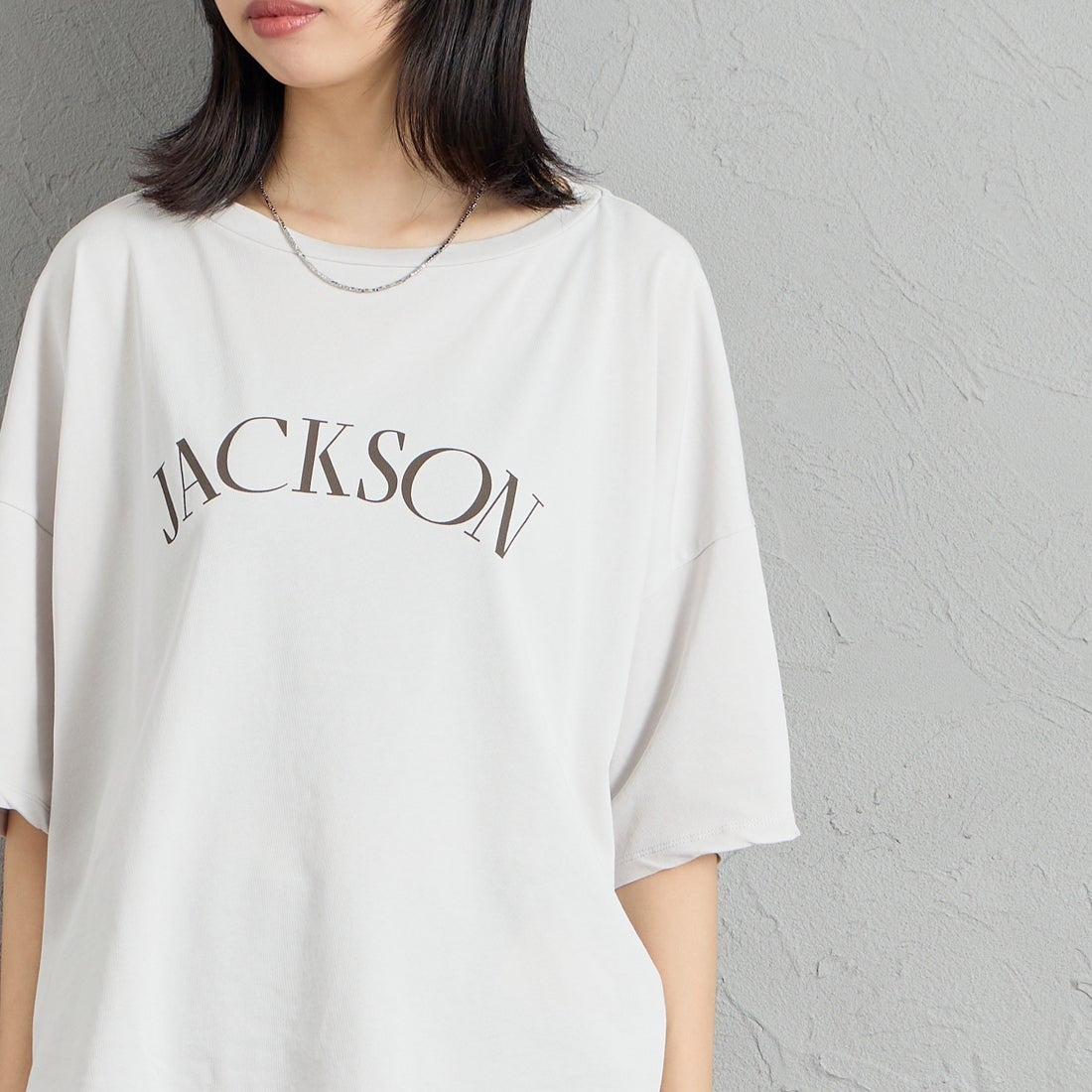 MICA&DEAL [マイカアンドディール] JACKSON プリント5分袖Tシャツ [0126309063] L/GRAY &&モデル身長：162cm 着用サイズ：F&&