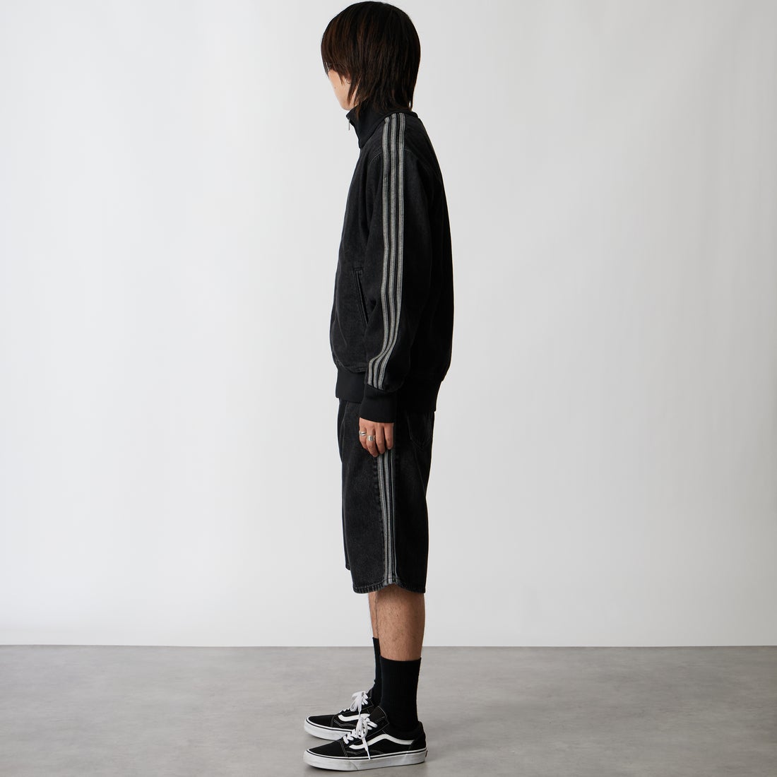 adidas Originals [アディダス オリジナルス] ファイヤーバード デニムショーツ [WF818] KD1498 &&モデル身長：177cm 着用サイズ：30&&
