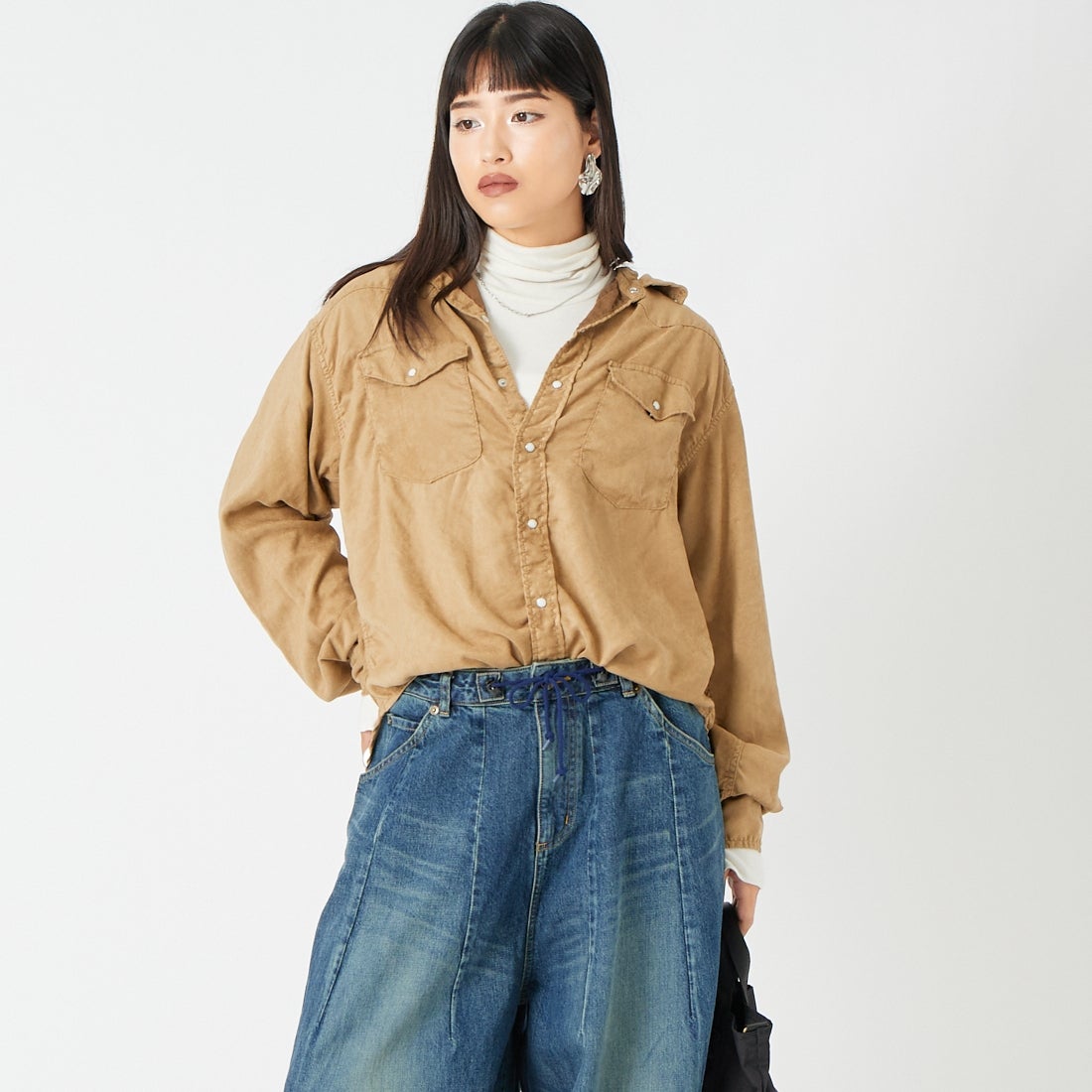 SUEDE &&モデル身長：162cm 着用サイズ：S&&