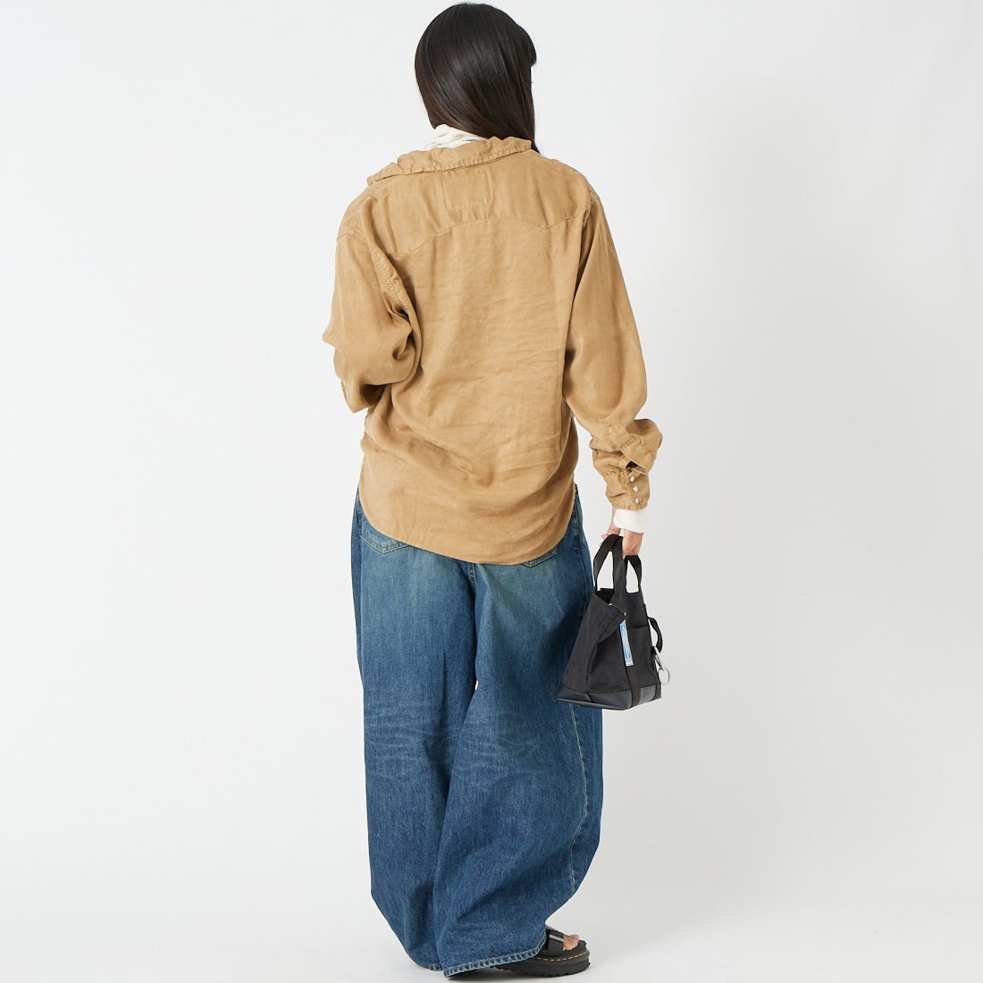 REMI RELIEF [レミレリーフ] 別注 ウェスタンシャツ [RN30389306-JF] SUEDE &&モデル身長：162cm 着用サイズ：S&&