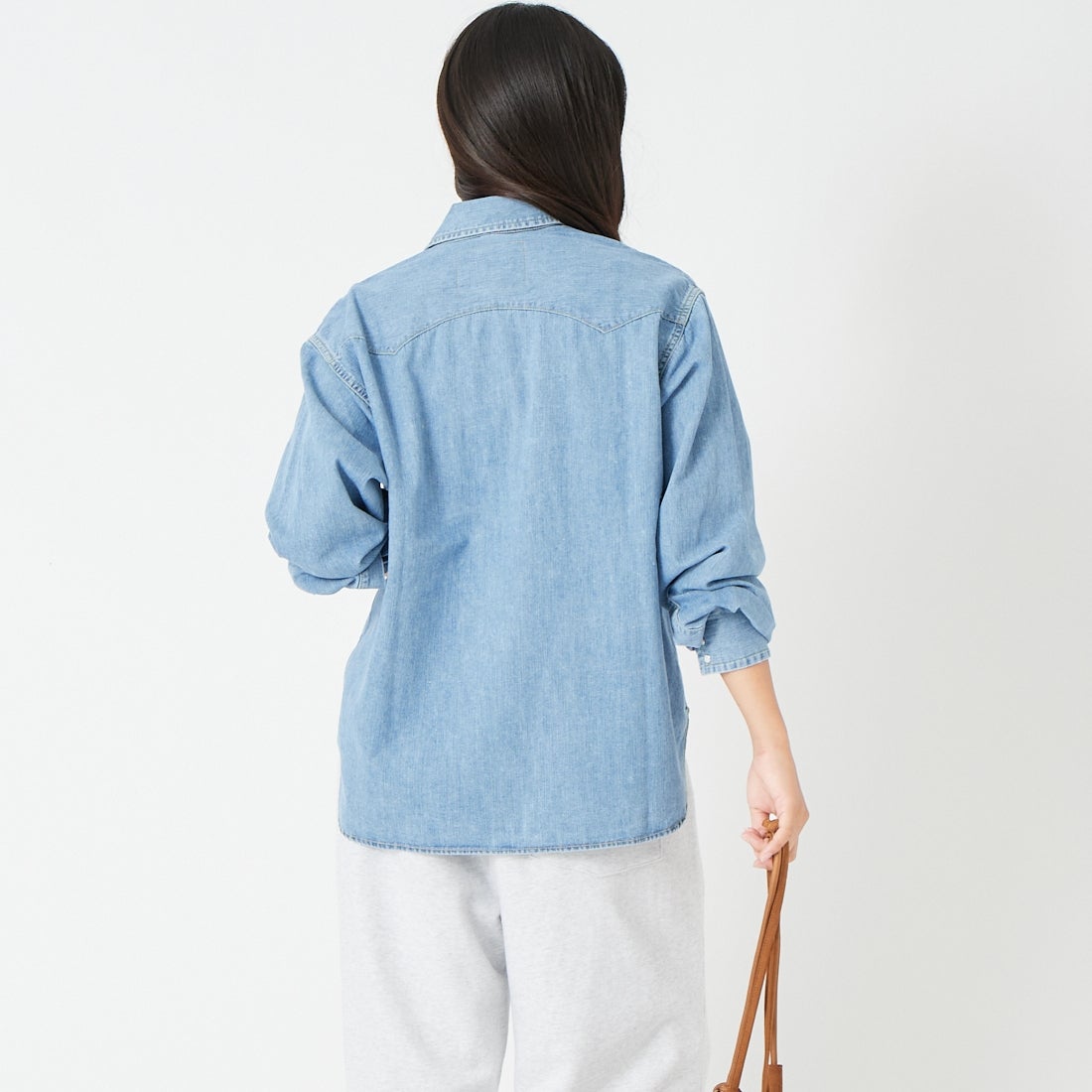 REMI RELIEF [レミレリーフ] 別注 ウェスタンシャツ [RN30389307-JF] DENIM &&モデル身長：162cm 着用サイズ：S&&
