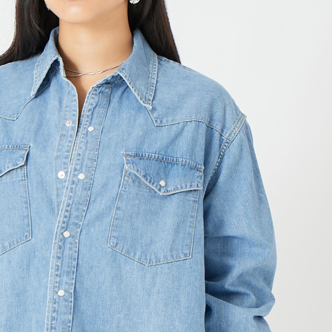 REMI RELIEF [レミレリーフ] 別注 ウェスタンシャツ [RN30389307-JF] DENIM &&モデル身長：162cm 着用サイズ：S&&