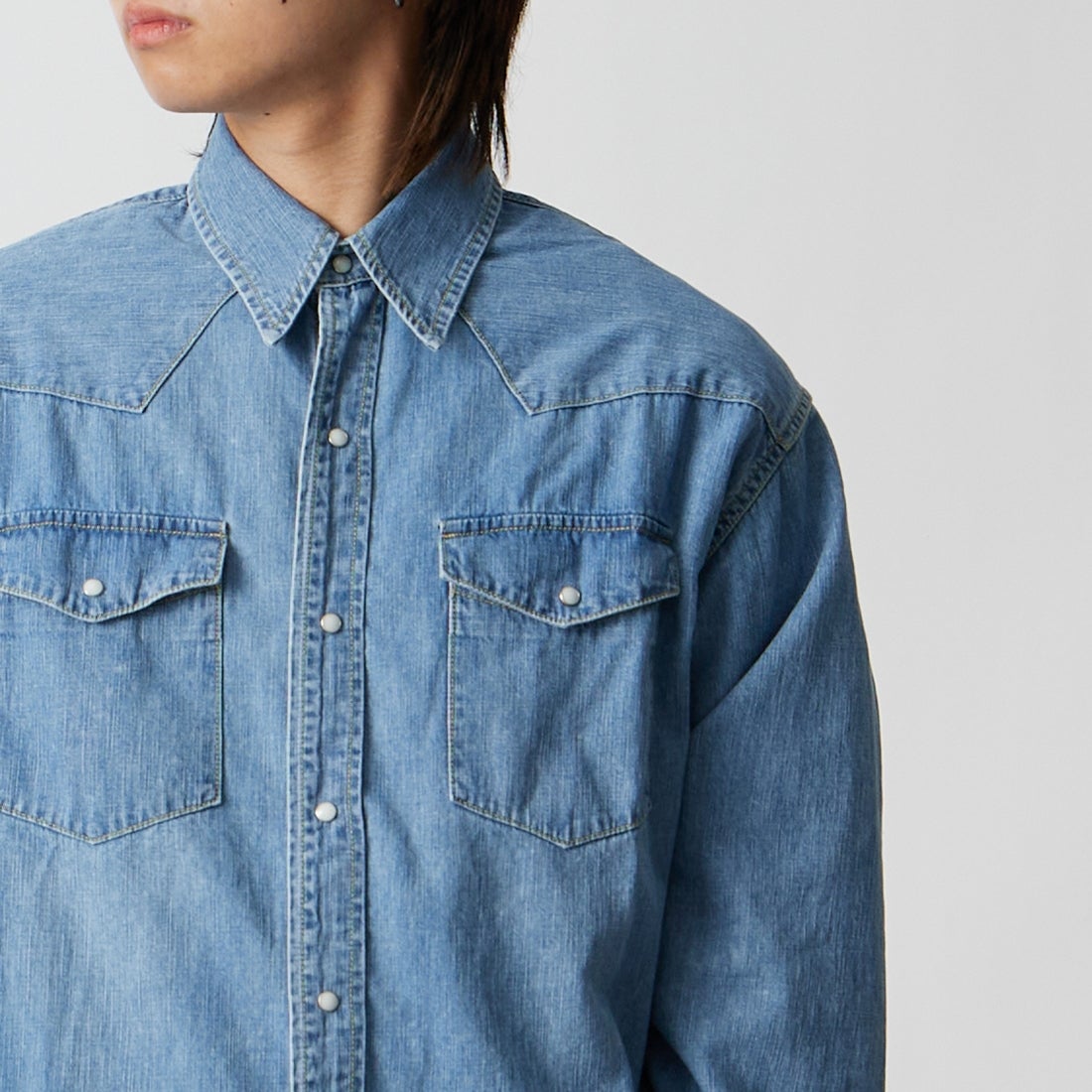 REMI RELIEF [レミレリーフ] 別注 ウェスタンシャツ [RN30389307-JF] DENIM &&モデル身長：177cm 着用サイズ：M&&