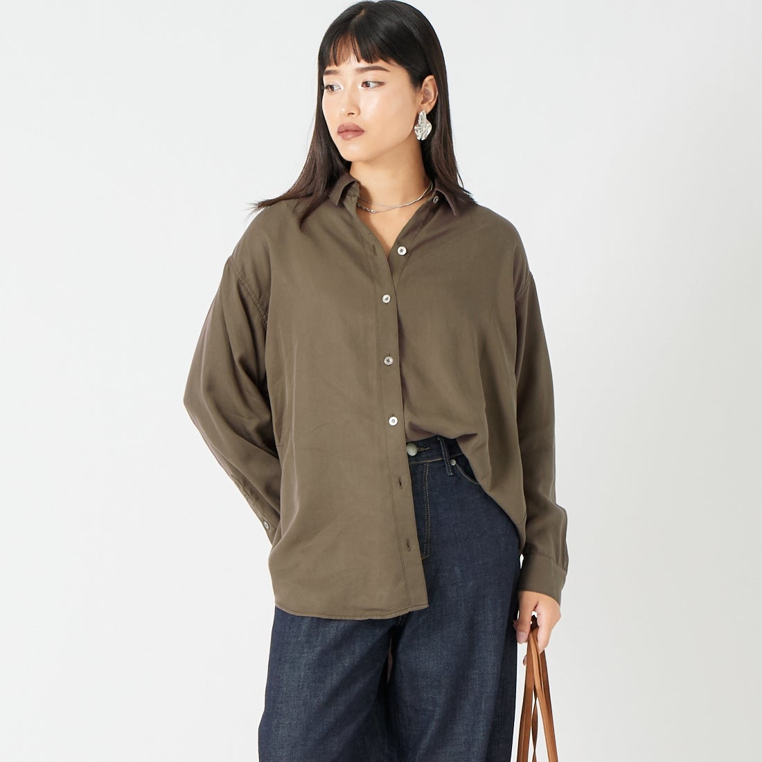 BROWN&&モデル身長：162cm 着用サイズ：F&&