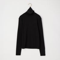 02 BLACK