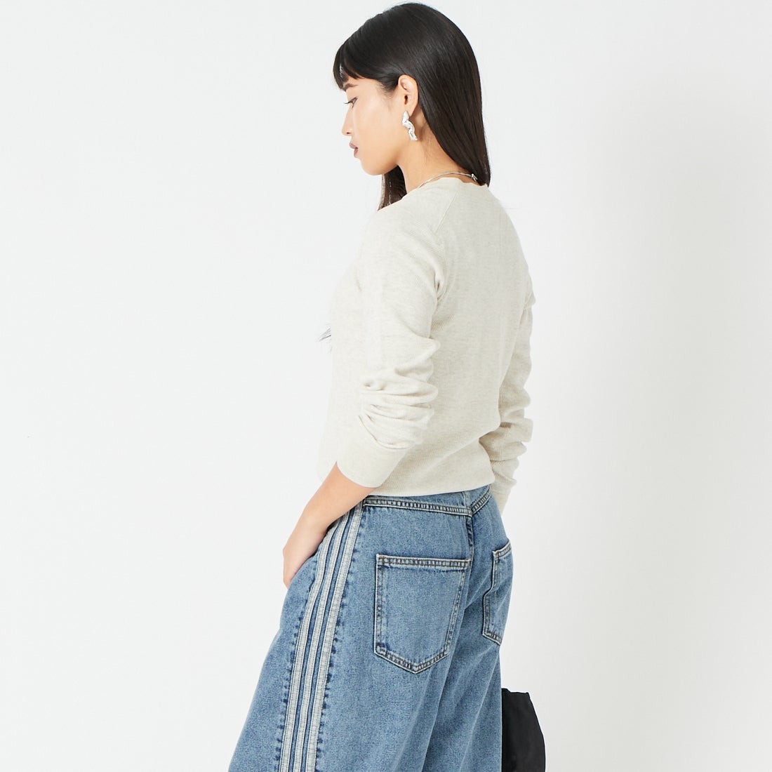 FAITH MILLS [フェイスミルズ] サーマルヘンリーネックプルオーバー [FAITH-251-01] OATMEAL &&モデル身長：162cm 着用サイズ：M&&