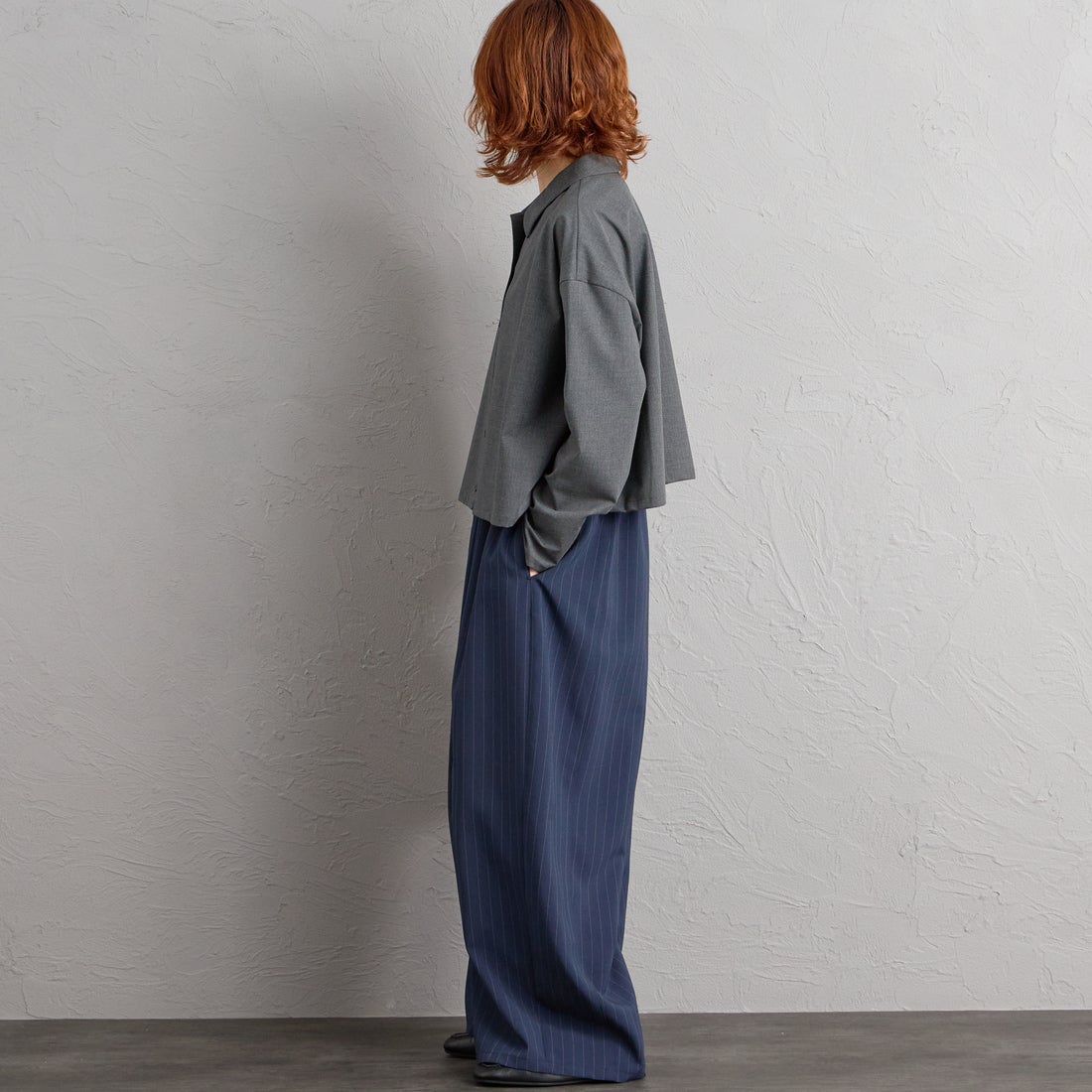 mizuiro ind [ミズイロインド] T/Rワイドシャツ [3-230129] 92 C.GRAY &&モデル身長：158cm 着用サイズ：F&&