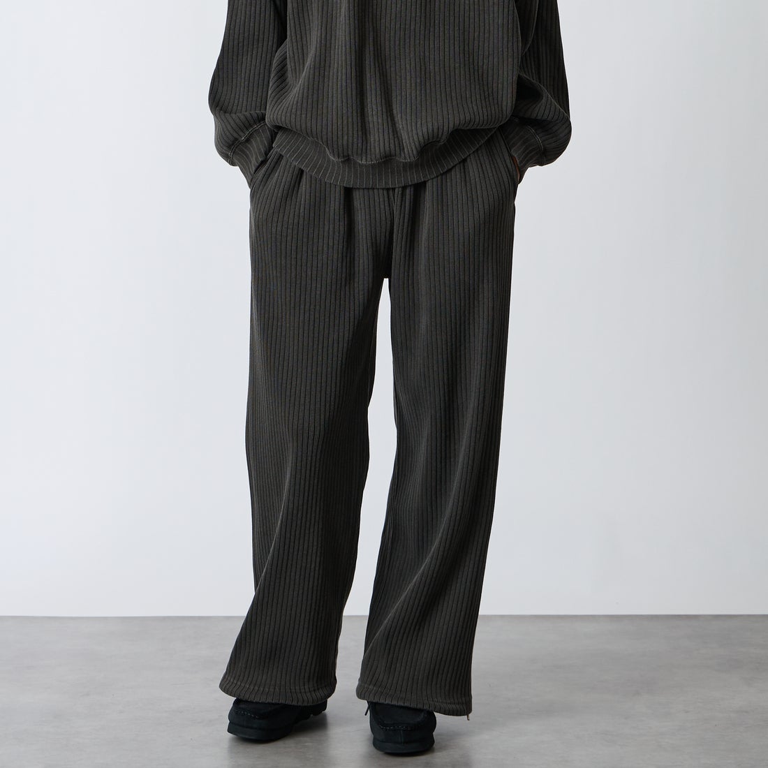 CHARCOAL&&モデル身長：175cm 着用サイズ：2&&