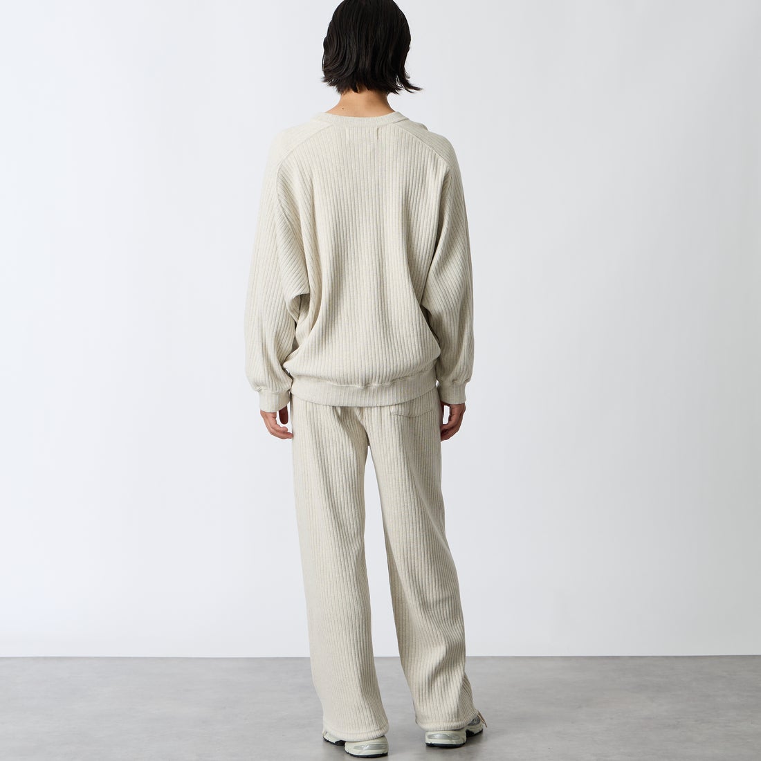 iori [イオリ] 別注 ランダムリブパンツ [IORI91-JF] OATMEAL &&モデル身長：175cm 着用サイズ：2&&