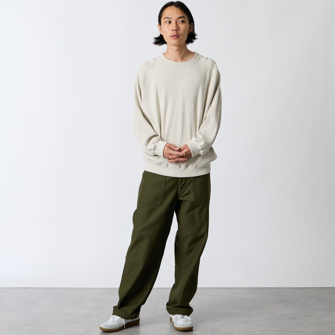 iori [イオリ] 別注 ランダムリブロングスリーブスウェット [IORI92-JF] OATMEAL &&モデル身長：175cm 着用サイズ：2&&