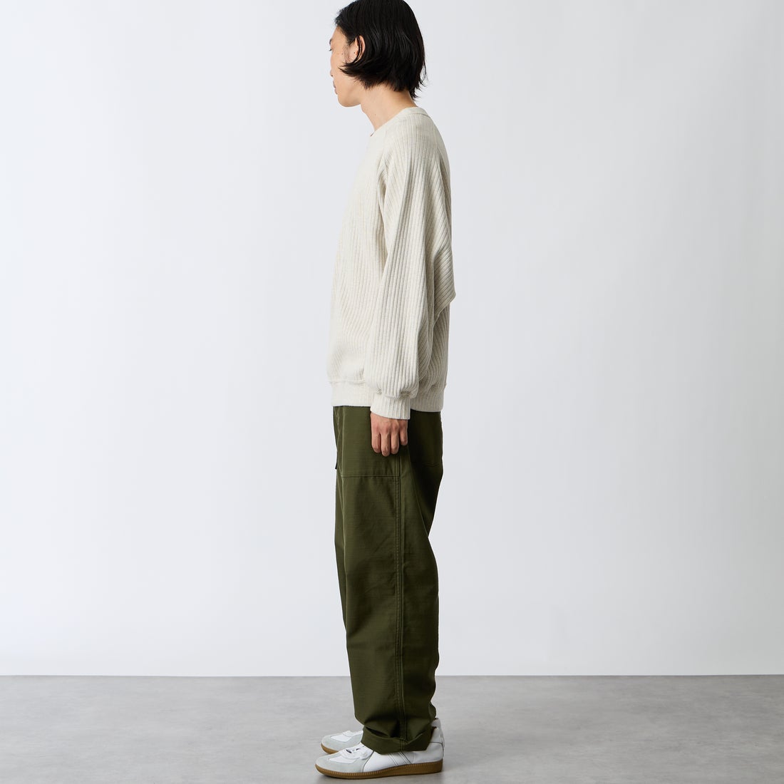 iori [イオリ] 別注 ランダムリブロングスリーブスウェット [IORI92-JF] OATMEAL &&モデル身長：175cm 着用サイズ：2&&