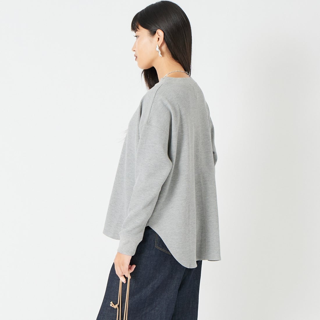 Jf Ready Made [ジェイエフレディメイド] ワッフルヘンリーネックロングTシャツ [3205108] 805 ｸﾞﾚｲ &&モデル身長：162cm 着用サイズ：F&&