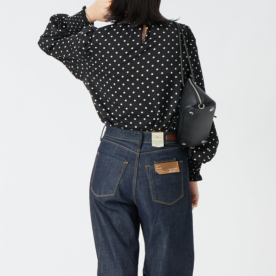 Jf Ready Made [ジェイエフレディメイド] シャーリングネックブラウス [3204303] 064 ﾌﾞﾗｯｸ &&モデル身長：162cm 着用サイズ：F&&