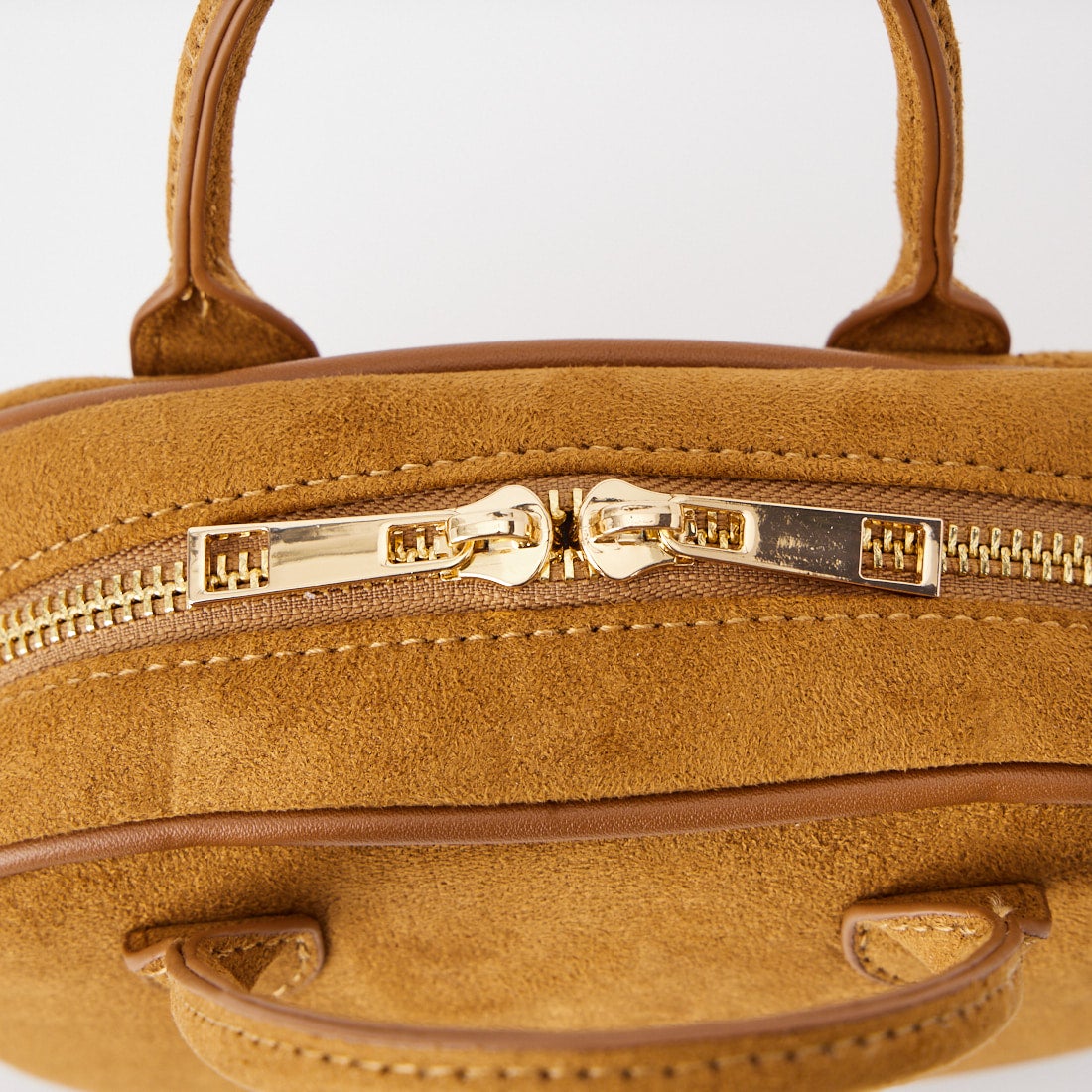 VELETTO [ヴェレット] フェイクスエードショルダーバッグ [CE-24072-SU] CAMEL