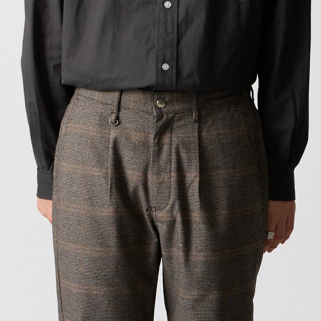 Jeans Factory Clothes [ジーンズファクトリークローズ] ソフトサーモストレッチ1Pイージートラウザー [JFC-263-052] ｸﾞﾚﾝﾁｪｯｸ &&モデル身長：177cm 着用サイズ：M&&