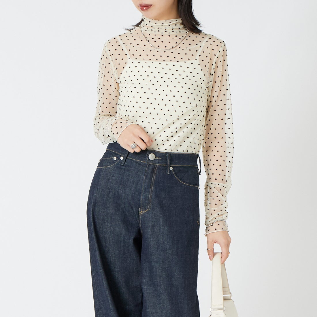 OFF WHITE&&モデル身長：162cm 着用サイズ：F&&