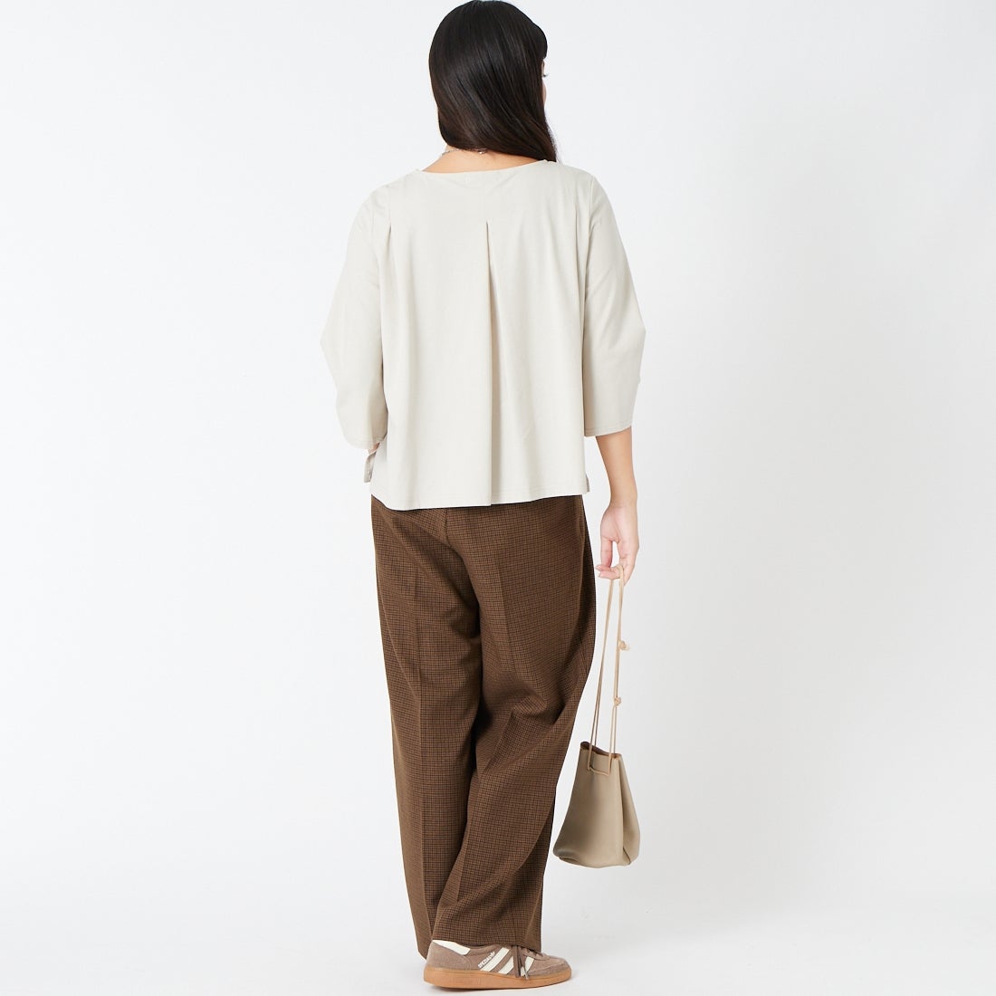 Jf Ready Made [ジェイエフレディメイド] TCシルケット袖タック7分袖Tシャツ [3205102] 810 Lｸﾞﾚｲ &&モデル身長：162cm 着用サイズ：F&&