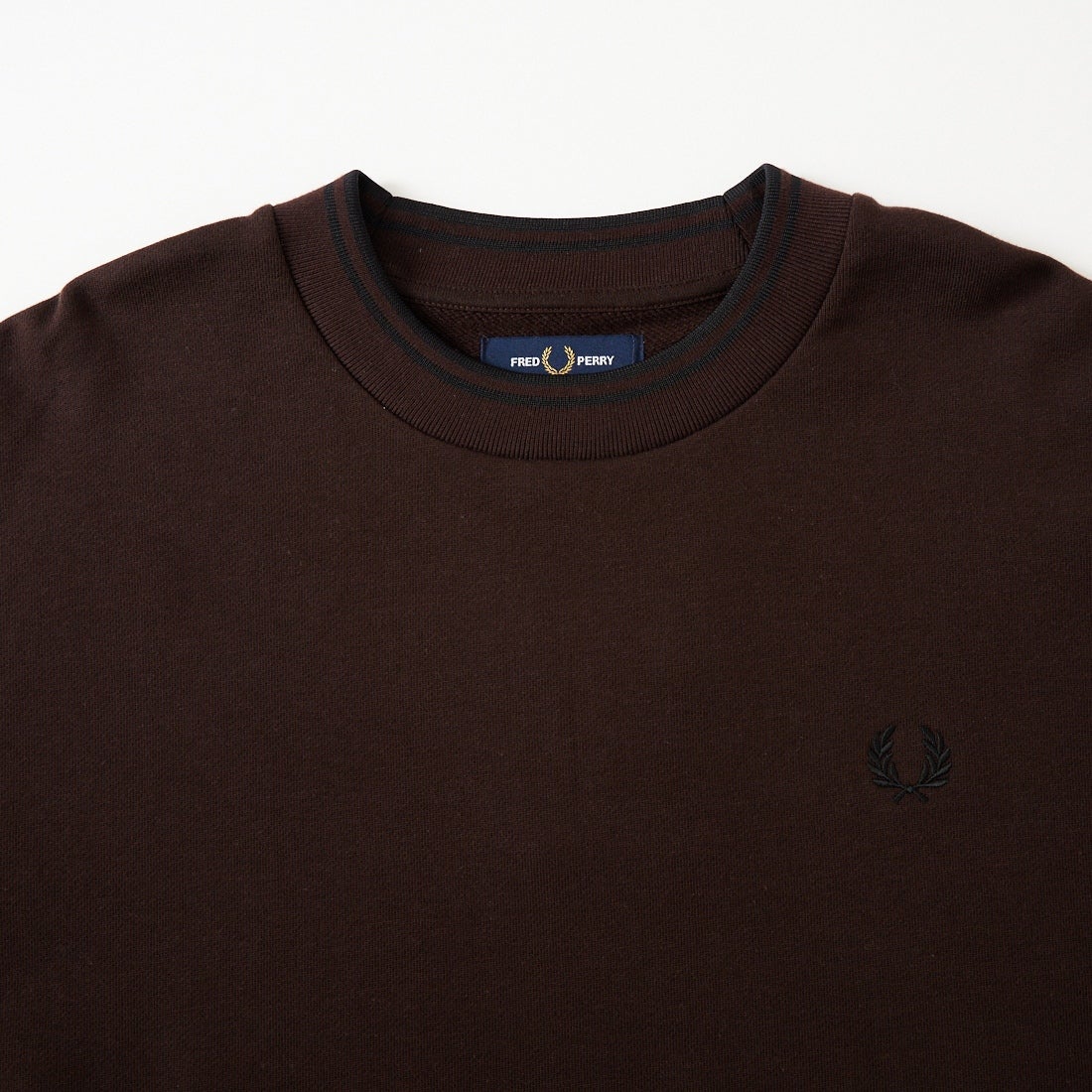 FRED PERRY [フレッドペリー] ツインティップライン オーバーサイズ ワンポイントロゴ刺繍スウェット [M3497] 33C RITCH