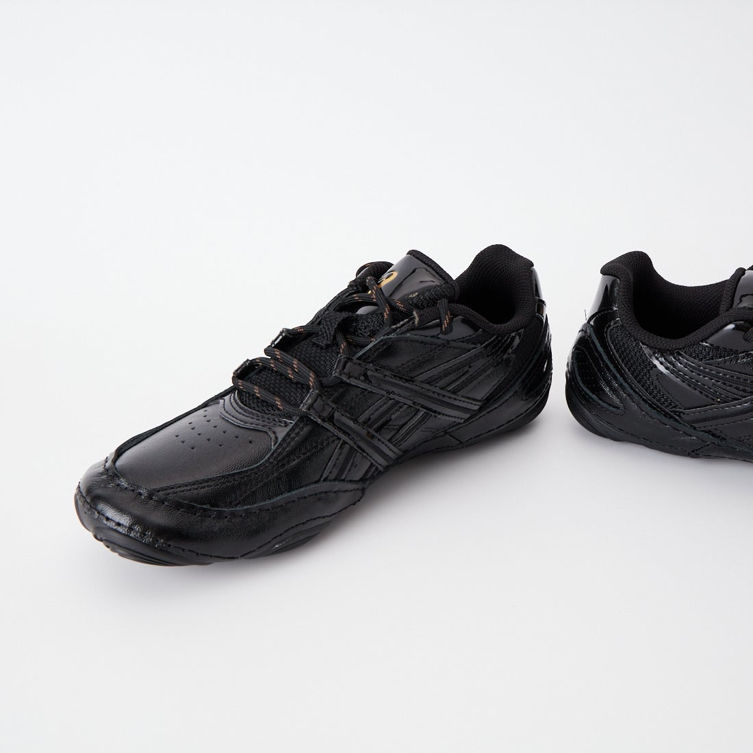 ASICS [アシックス] スニーカー [HYPERSYNC] 001
