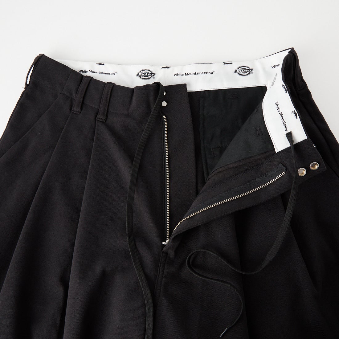 White Mountaineering [ホワイトマウンテニアリング] WM×Dickies ワイドパンツ [WM2673403] BLACK