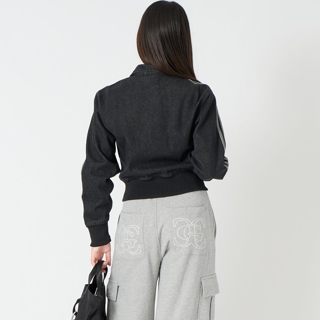 adidas Originals [アディダス オリジナルス] ファイヤーバード デニムトラックトップ [RO622] IB6917 &&モデル身長：162cm 着用サイズ：S&&