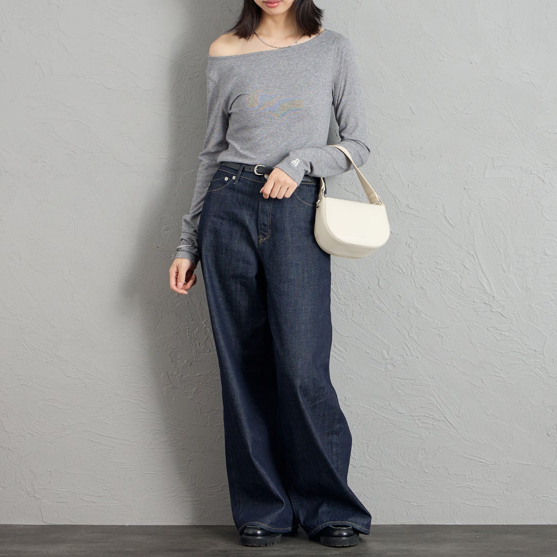 nenom [ネノム] 2WAY ボートネック オフショルカットソー [NE26332010] 06 TOP GRY &&モデル身長：162cm 着用サイズ：F&&