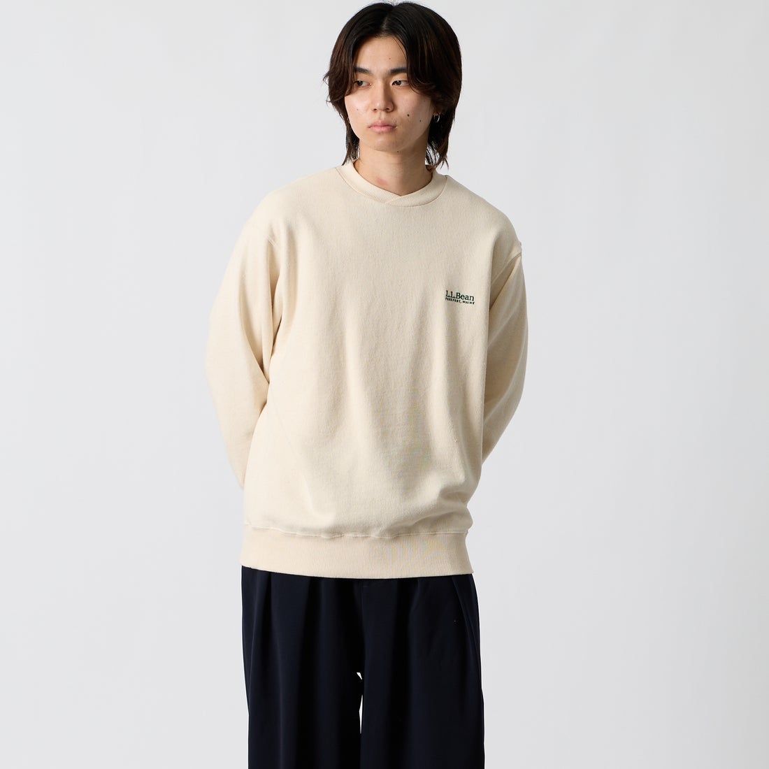 L.L.BEAN [エルエルビーン] SMITHFIELD クルーネックスウェット [6475-5043] 28 NATURAL &&モデル身長：177cm 着用サイズ：M&&