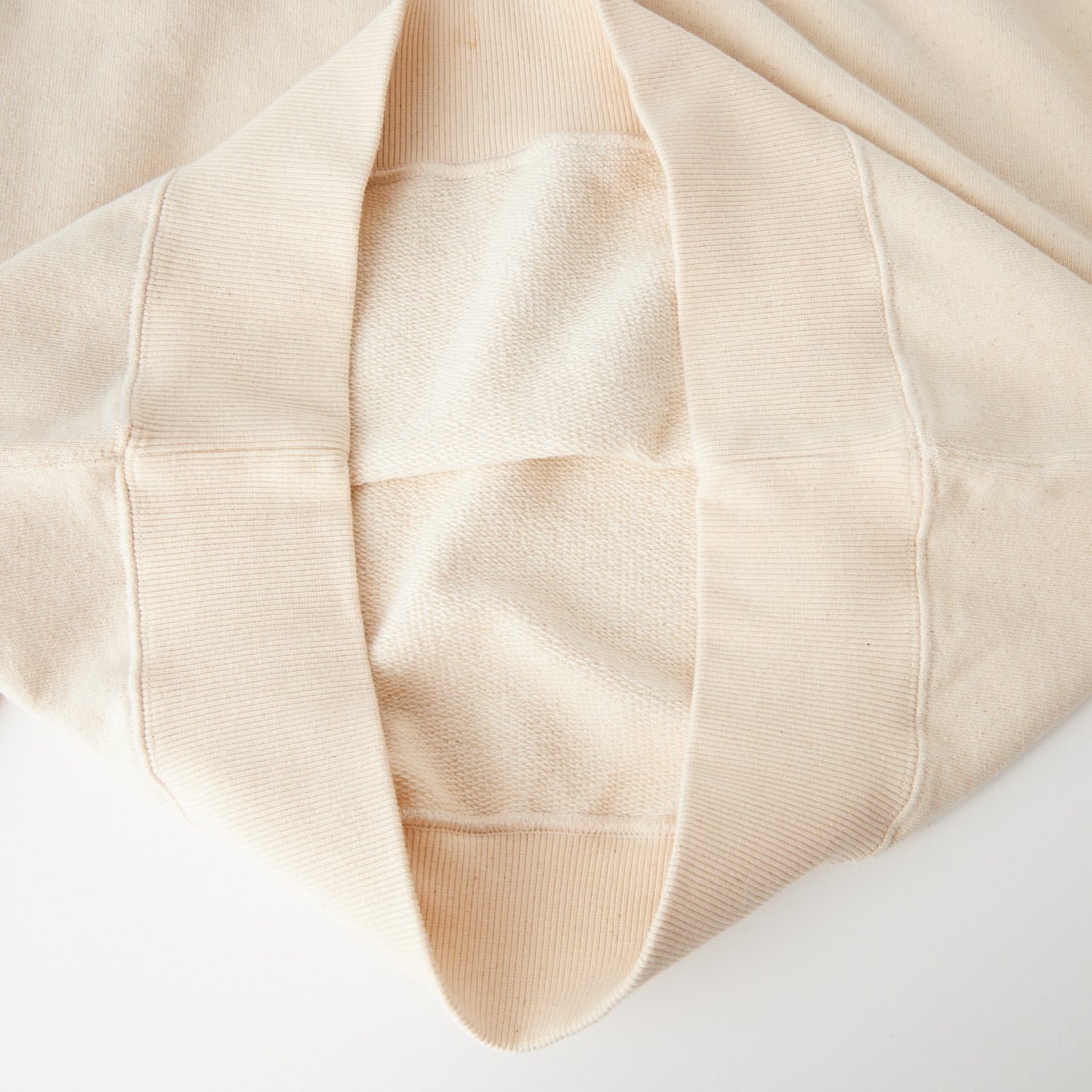 L.L.BEAN [エルエルビーン] SMITHFIELD クルーネックスウェット [6475-5043] 28 NATURAL