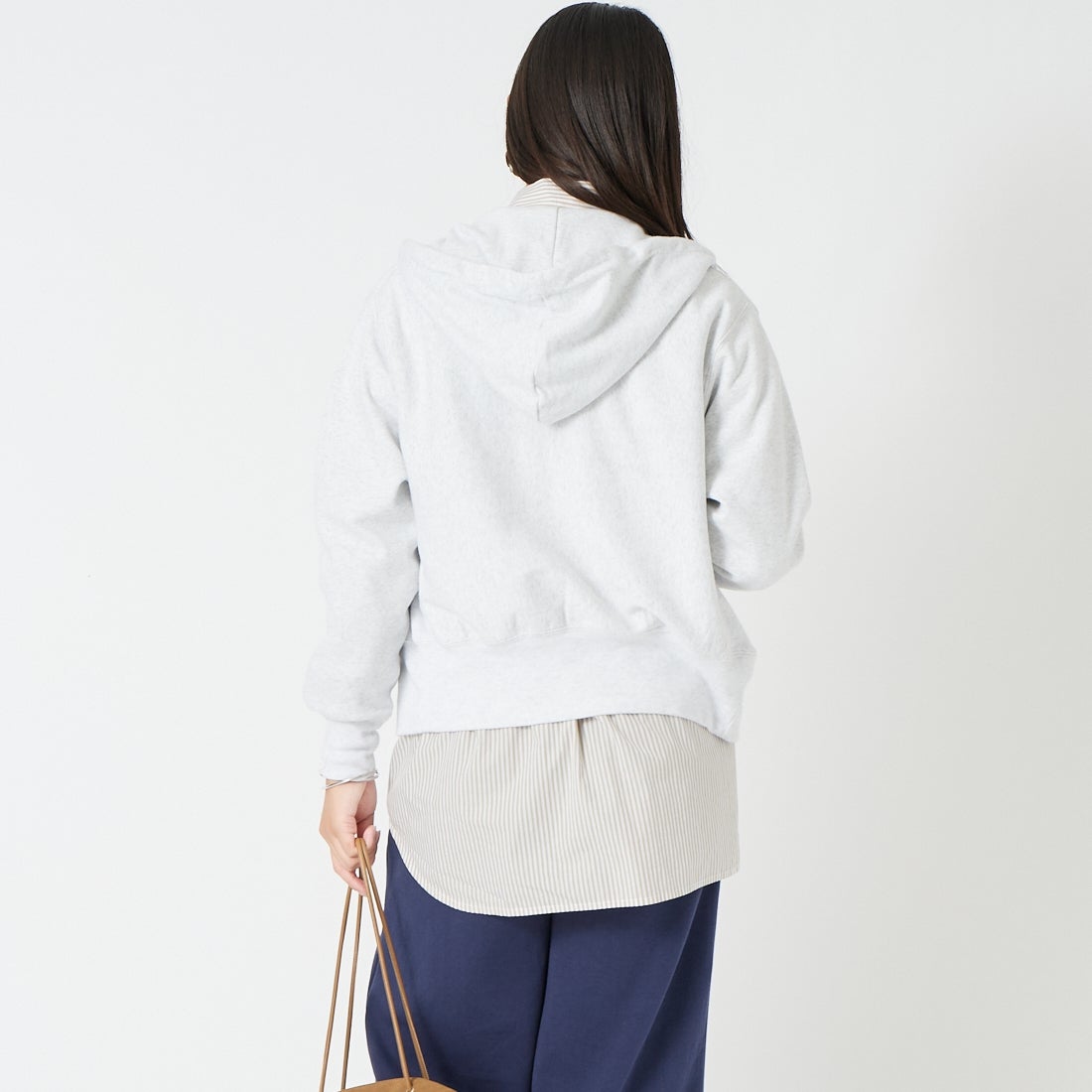 L.L.BEAN [エルエルビーン] PORTAGE フルジップフーデッドスウェット [6475-5140] 19 BIRCH &&モデル身長：162cm 着用サイズ：M&&