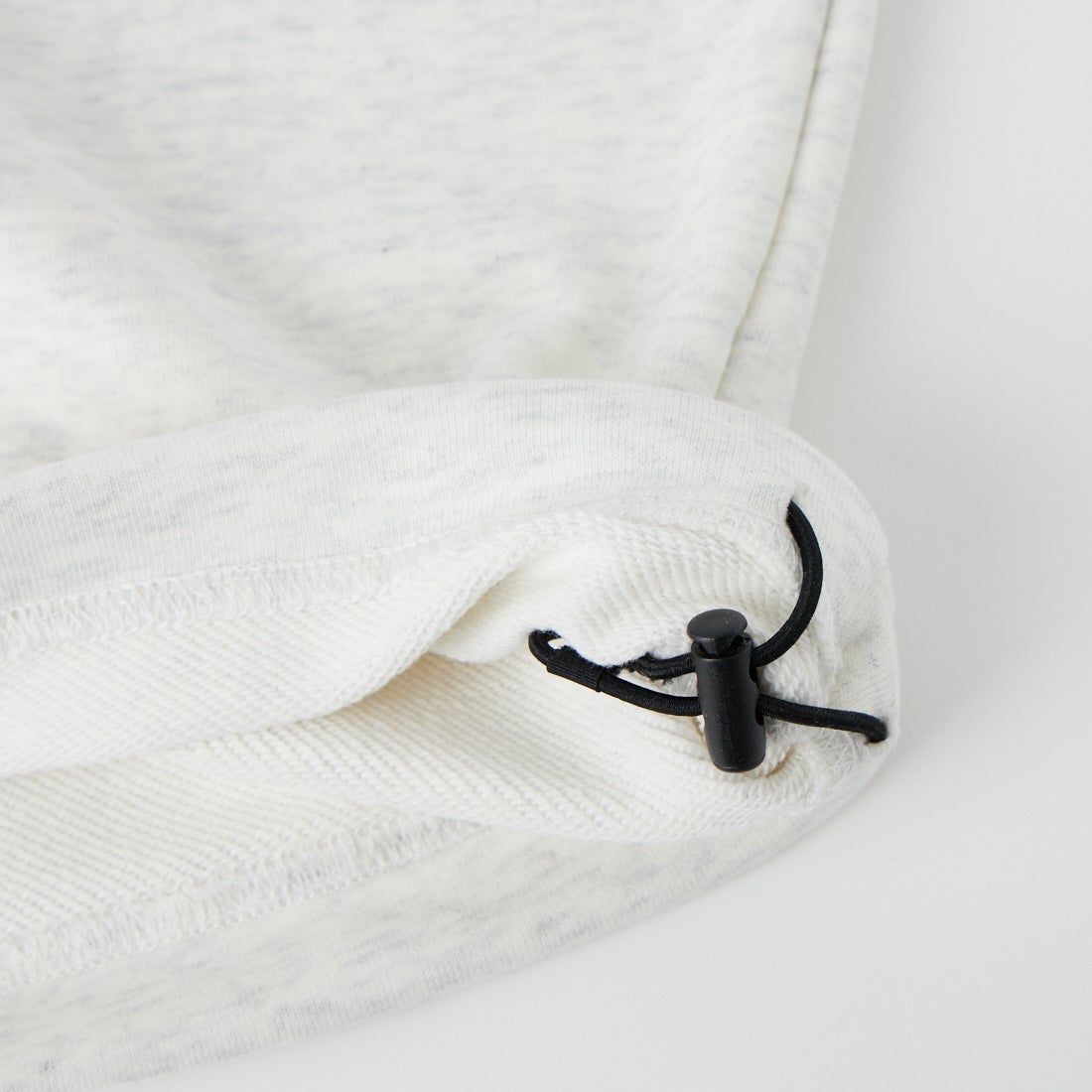 Marmot [マーモット] 別注 ワンポイントロゴ刺繍スウェットパンツ [MTFW26USW335IN-JF] ASH GRAY