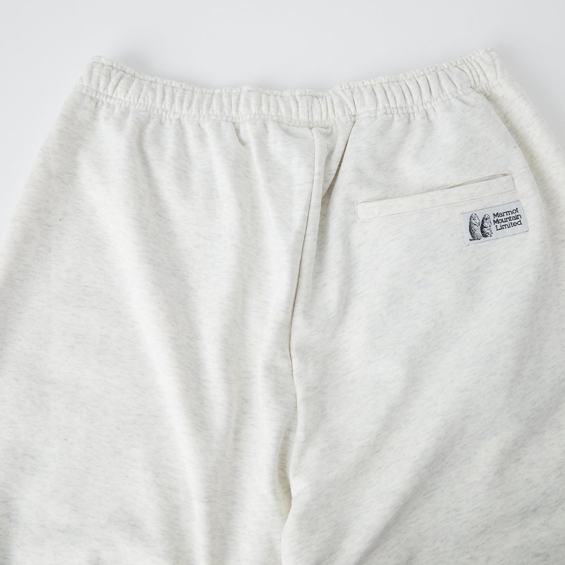 Marmot [マーモット] 別注 ワンポイントロゴ刺繍スウェットパンツ [MTFW26USW335IN-JF] ASH GRAY