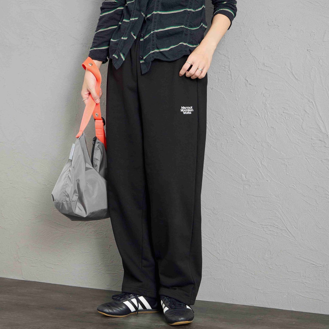 BLACK&&モデル身長：160cm 着用サイズ：S&&