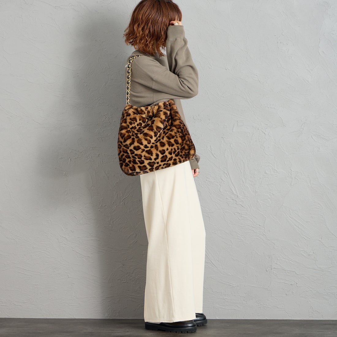 VIOLAd'ORO [ヴィオラドーロ] ELMO エコファーチェーンバッグ [V-9063] LEOPARD