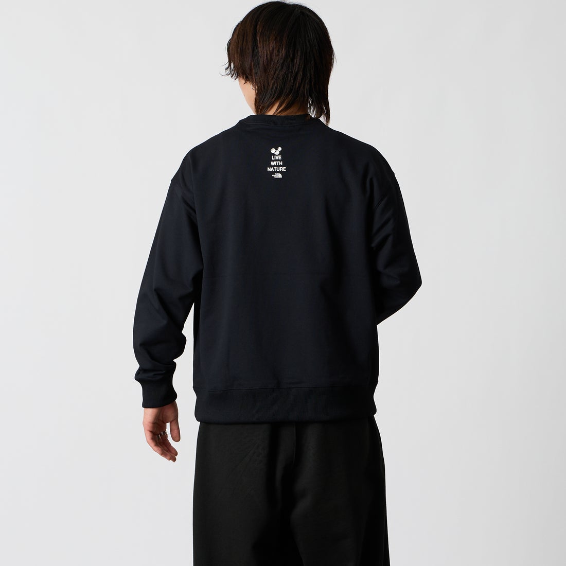 THE NORTH FACE [ザ ノースフェイス] ズーピッカークルー [NT62638] K &&モデル身長：177cm 着用サイズ：M&&