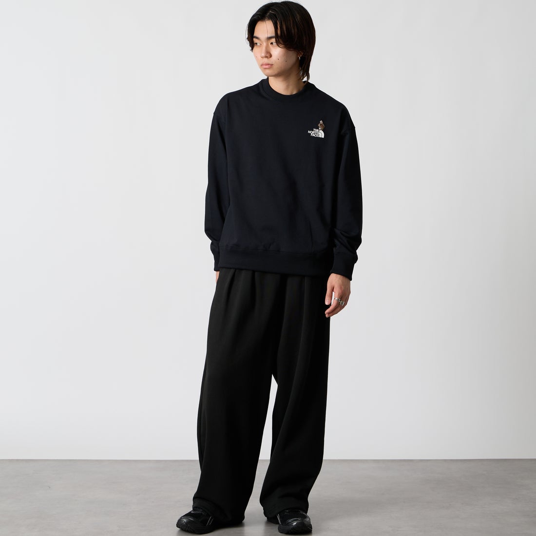 THE NORTH FACE [ザ ノースフェイス] ズーピッカークルー [NT62638] K &&モデル身長：177cm 着用サイズ：M&&