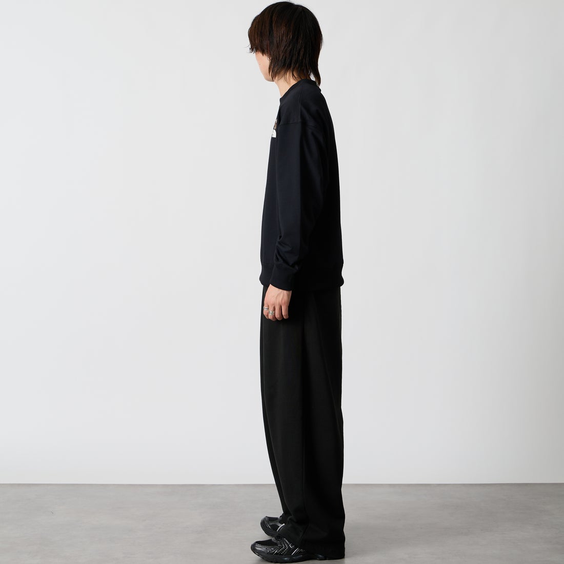 THE NORTH FACE [ザ ノースフェイス] ズーピッカークルー [NT62638] K &&モデル身長：177cm 着用サイズ：M&&
