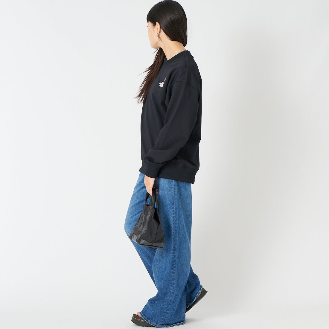 THE NORTH FACE [ザ ノースフェイス] ズーピッカークルー [NT62638] K &&モデル身長：162cm 着用サイズ：S&&ORTH FACE [ザ ノースフェイス] ズーピッカークルー [NT62638] K