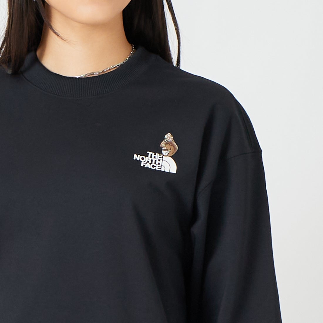 THE NORTH FACE [ザ ノースフェイス] ズーピッカークルー [NT62638] K &&モデル身長：162cm 着用サイズ：S&&