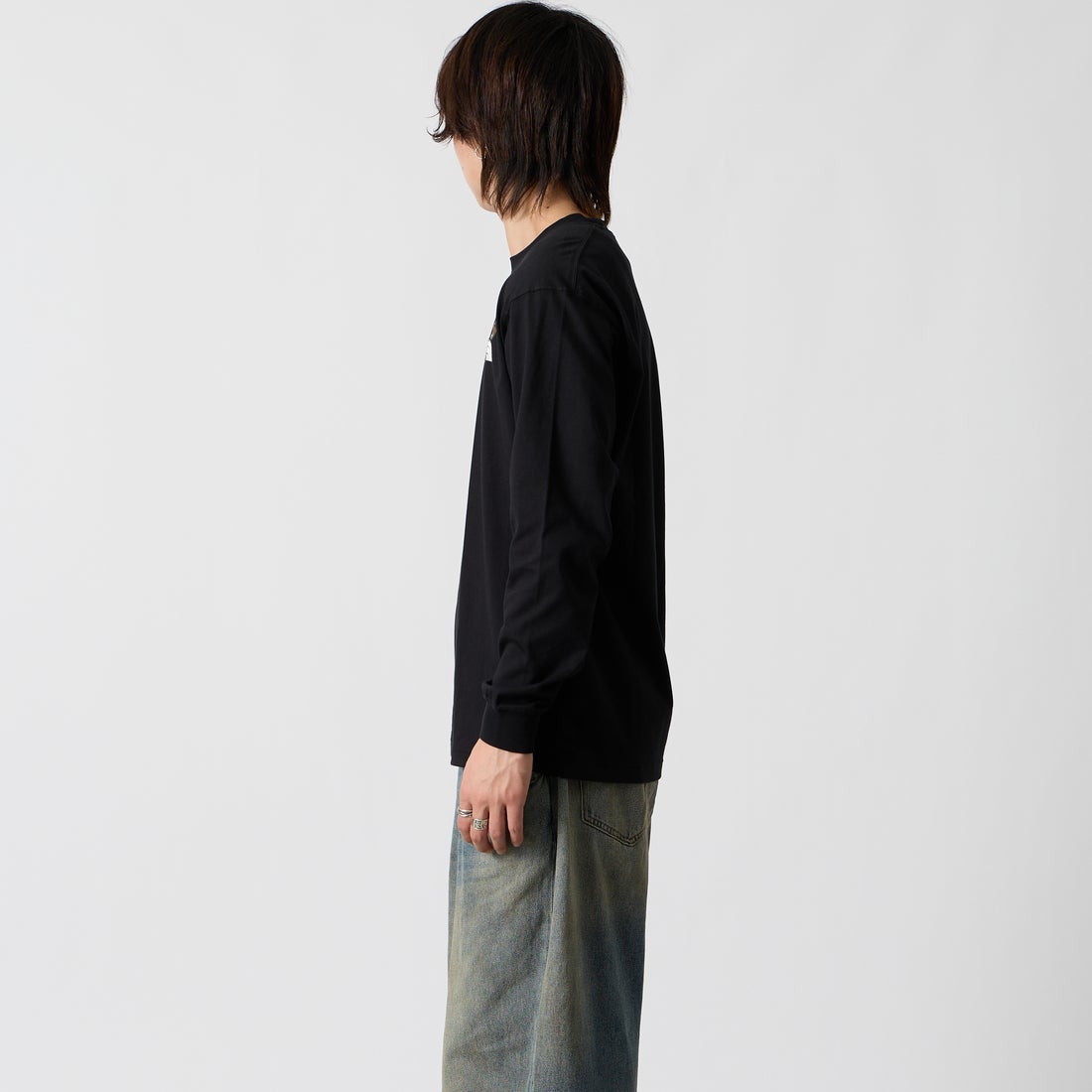 THE NORTH FACE [ザ ノースフェイス] ロングスリーブフラッシュドライズーピッカーティー [NT82645] K &&モデル身長：177cm 着用サイズ：M&&