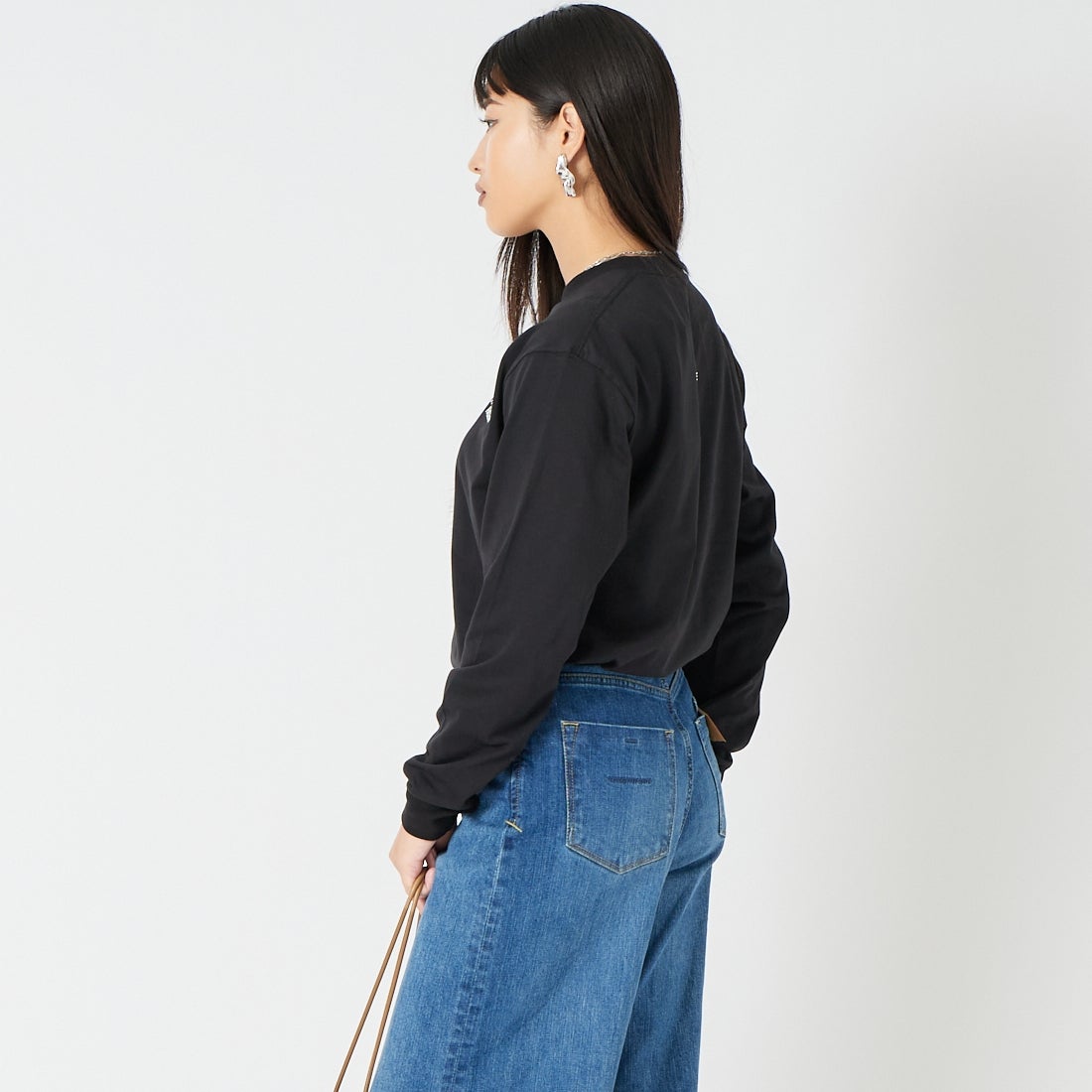 THE NORTH FACE [ザ ノースフェイス] ロングスリーブフラッシュドライズーピッカーティー [NT82645] K &&モデル身長：162cm 着用サイズ：S&&