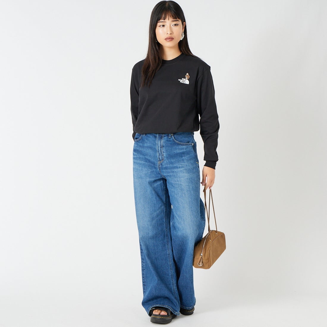 THE NORTH FACE [ザ ノースフェイス] ロングスリーブフラッシュドライズーピッカーティー [NT82645] K &&モデル身長：162cm 着用サイズ：S&&