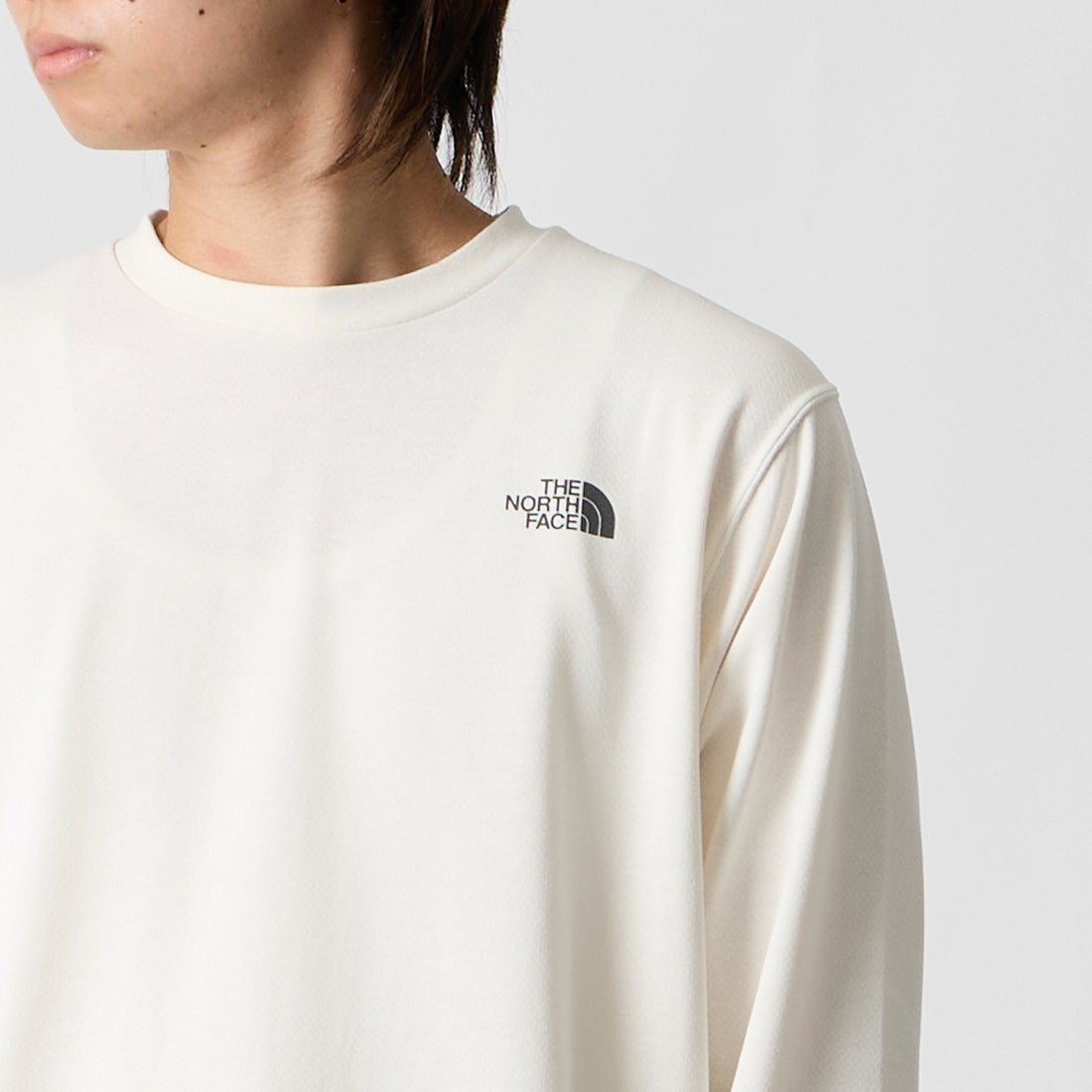 THE NORTH FACE [ザ ノースフェイス] ロングスリーブスノーレッククルー [NT82690] OW &&モデル身長：177cm 着用サイズ：M&&