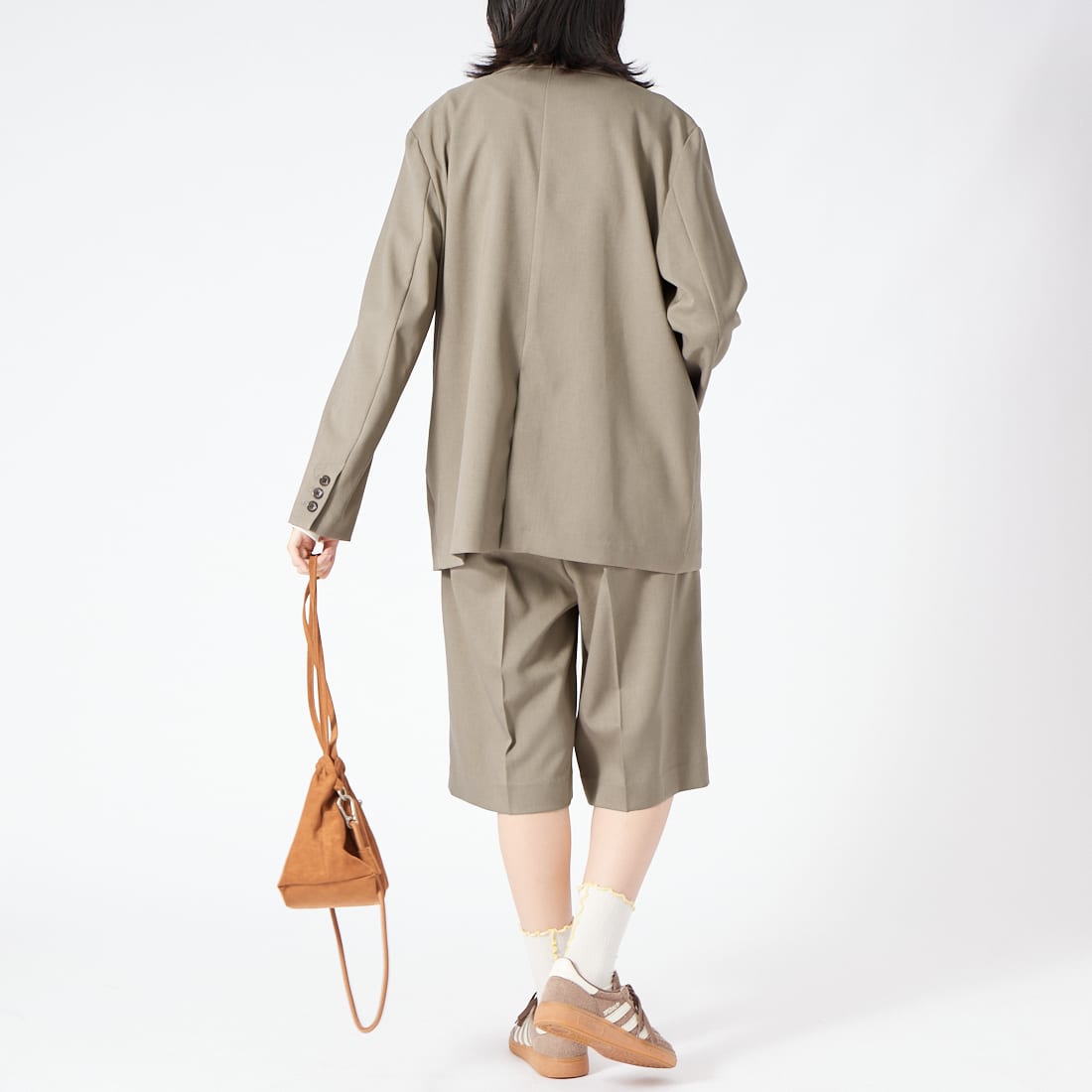 USINE [ユジーヌ] イージーケアダブルジャケット [21269051]ｸﾞﾚｰｼﾞｭ &&モデル身長：162cm 着用サイズ：F&&
