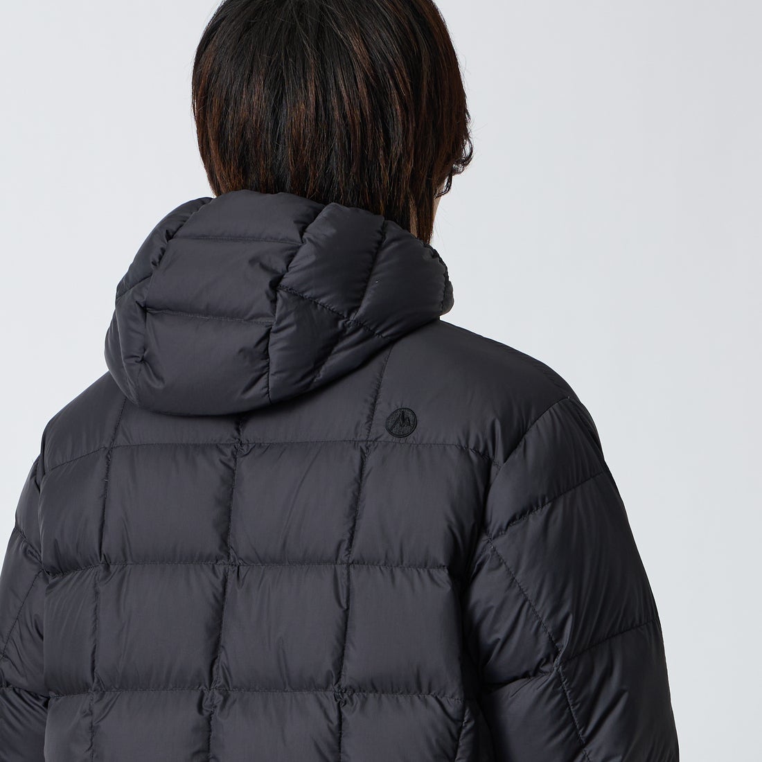 Marmot [マーモット] 別注 フード付き ライトダウンジャケット [MTFW26UDW328IN-JF] BLACK