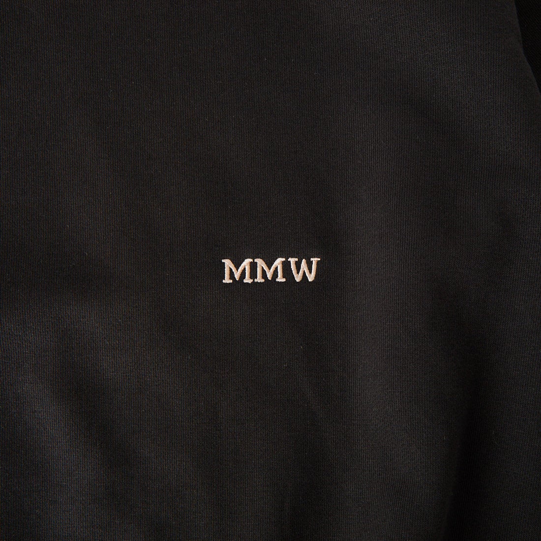 Marmot [マーモット] 別注 コレクションロゴ バックプリントスウェットパーカー [MTFW26USW334IN-JF] BLACK