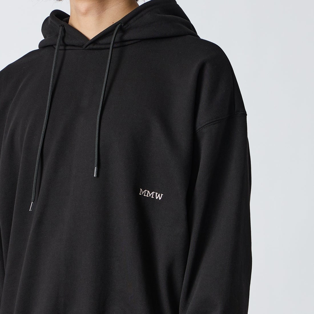 Marmot [マーモット] 別注 コレクションロゴ バックプリントスウェットパーカー [MTFW26USW334IN-JF] BLACK