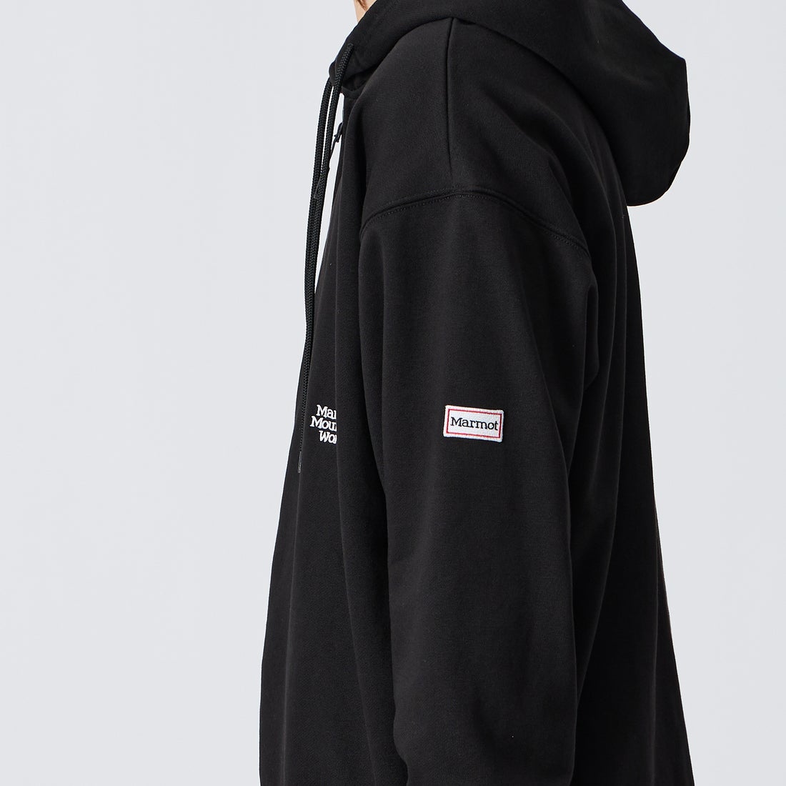 Marmot [マーモット] 別注 ワンポイントロゴ刺繍 ジップパーカー [MTFW26USW333IN-JF] BLACK
