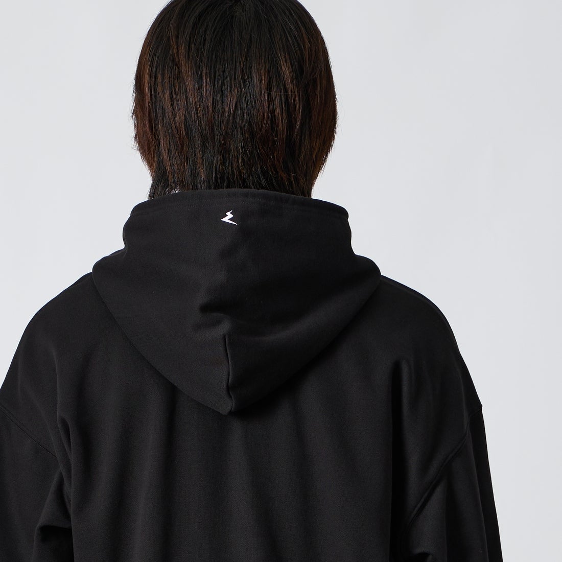 Marmot [マーモット] 別注 ワンポイントロゴ刺繍 ジップパーカー [MTFW26USW333IN-JF] BLACK